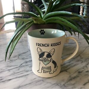 New French Kisses Frenchie French Bulldog Coffee Mug 17oz Spectrum Designz NWT